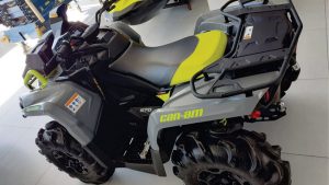 CanAm Outlander 570 XMR